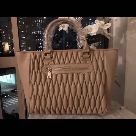 💎New Bebe Diamond Quilted Tote Bag 💎 - Picture 3 of 8